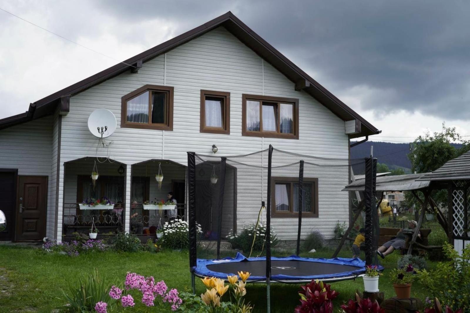Садиба Файна Гофа Verkhovyna Exterior photo